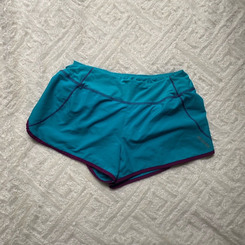 🌴Like New Reebok athletic shorts